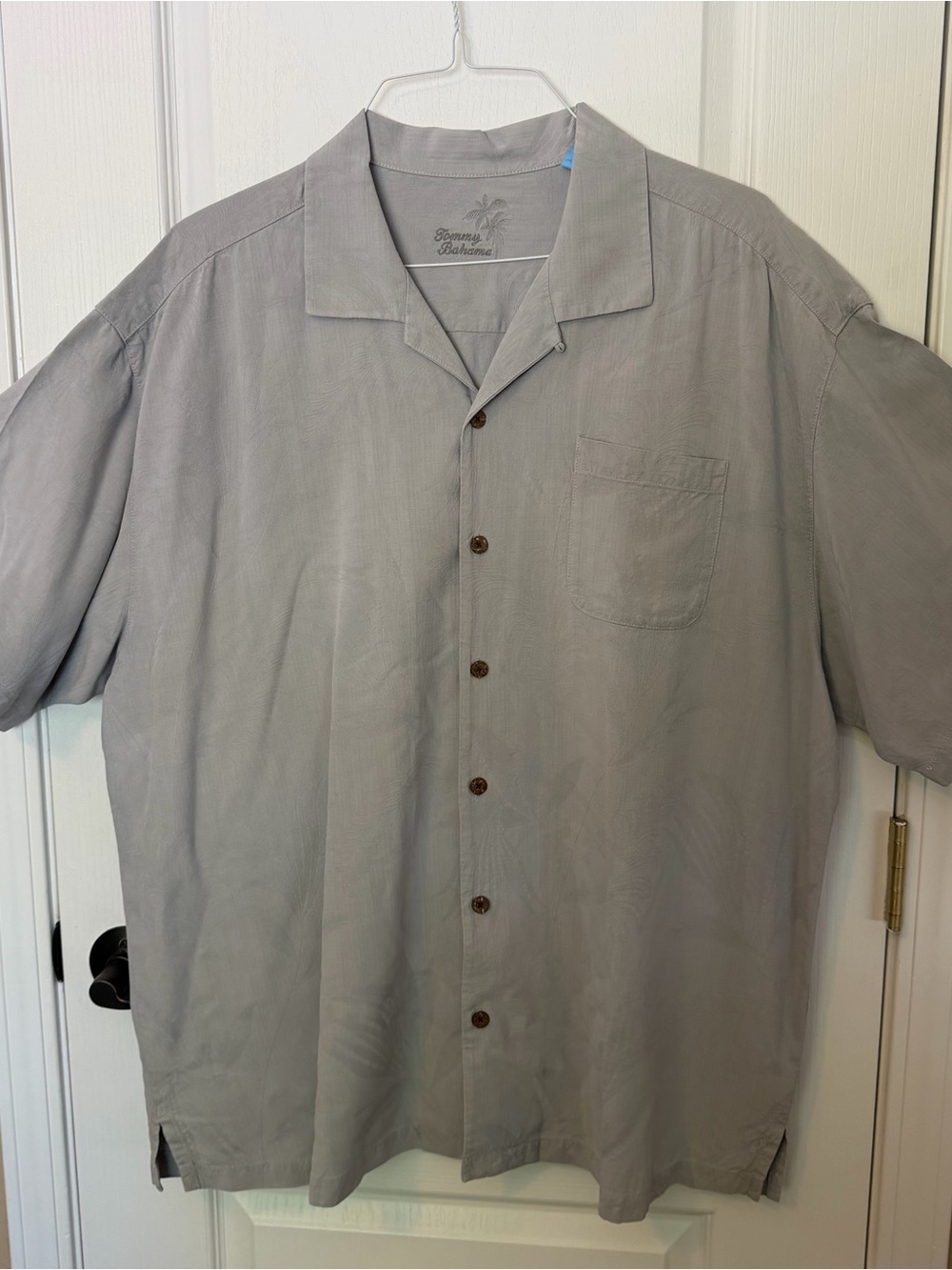 Tommy Bahama Men’s Grey Short-Sleeve Camp Shirt Size XXL